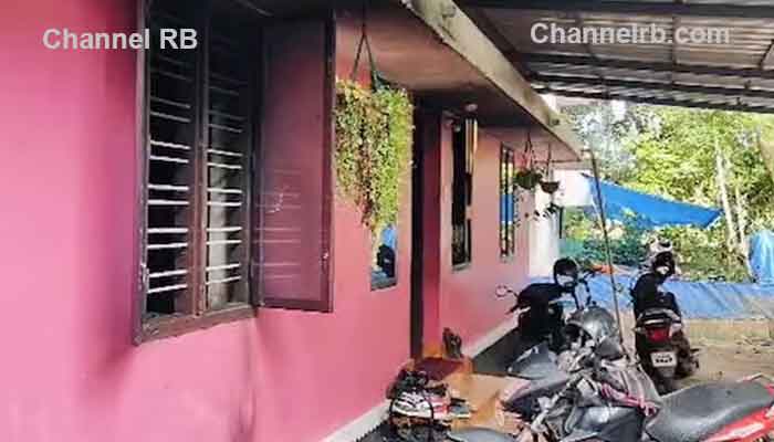 You are currently viewing കുടുംബ വഴക്കിനെ തുടർന്ന് ഗൃഹനാഥൻ പെട്രോൾ ഒഴിച്ച് തീ കൊളുത്തി; മകനും പേരക്കുട്ടിയും ദാരുണമായി മരിച്ചു