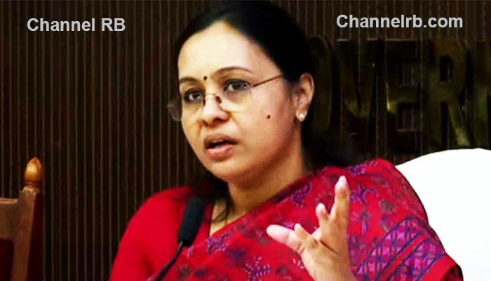 You are currently viewing കൈക്കൂലി ആരോപണം; അഖില്‍ മാത്യു ബന്ധുവല്ല, തന്‍റെ ഓഫീസ് ദുരുപയോഗം ചെയ്യപ്പെട്ടിട്ടില്ല: മന്ത്രി വീണാ ജോര്‍ജ്