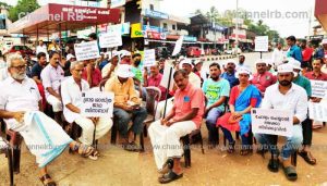 Read more about the article സാമൂഹ്യ പ്രസക്‌തിയുള്ള നാടകവുമായി പരിഷത്ത് ഗ്രാമ ശാസ്ത്ര പദയാത്ര; കാസർകോട് മേഖലയിൽ ഊഷ്‌മളമായ സ്വീകരണങ്ങൾ