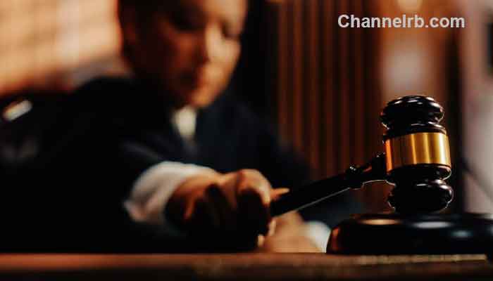 You are currently viewing നടപടിയില്ലെങ്കിൽ മരിക്കാൻ അനുവദിക്കണം; ചീഫ് ജസ്റ്റിന് പീഡന പരാതി നൽകി വനിതാ ജഡ്‌ജി, നിയമന കാലത്താണ് കേസിന് ആസ്‌പദമായ സംഭവം