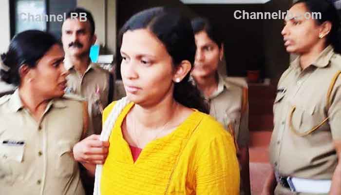 You are currently viewing വ്യാജരേഖാ കേസ്; വിദ്യ മാത്രം പ്രതി, കുറ്റപത്രം കോടതിയിൽ സമര്‍പ്പിച്ചു, മൊബൈല്‍ ഫോണില്‍ സ്വന്തമായാണ് രേഖ ഉണ്ടാക്കിയതെന്നും ഒറിജിനല്‍ നശിപ്പിച്ചു എന്നുള്ള വിദ്യയുടെ മൊഴി ശരിയെന്ന് കുറ്റപത്രത്തില്‍