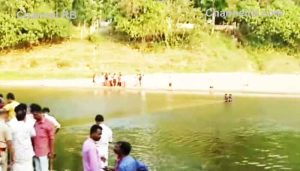 Read more about the article പമ്പ നദിയിൽ പൊളിഞ്ഞു പോയ ജീവനുകൾ;  മൂന്നുപേർ ഒഴുക്കിൽ പെട്ടു, രണ്ടുപേരുടെ മൃതദേഹം കണ്ടെത്തി