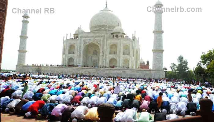 You are currently viewing താജ്‌മഹലിലെ ഉറൂസ് ആഘോഷം നിരോധിക്കണം; ഹിന്ദു മഹാസഭ ഹര്‍ജി നല്‍കി, ഗ്യാൻവാപി മസ്‌ജിദിലെ അറയില്‍ തുടർച്ചയായ മൂന്നാം ദിനവും പൂജ തുടര്‍ന്നു