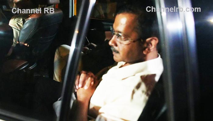 You are currently viewing ഇ.ഡിയുടെ അറസ്റ്റിലായ അരവിന്ദ് കെജ്‌രിവാളിന് മെഡിക്കൽ പരിശോധന; വെള്ളിയാഴ്‌ച കോടതിയിലേക്ക്, രാജ്യവ്യാപക പ്രതിഷേധം