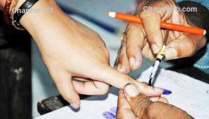 Read more about the article അഞ്ചുലക്ഷത്തിൽ അധികം കന്നിവോട്ടര്‍മാര്‍; തത്സമയ നിരീക്ഷണത്തിന് വെബ്‌കാസ്റ്റിങ്, സുഗമമായ വോട്ടെടുപ്പ് ഉറപ്പു വരുത്തുമെന്ന് മുഖ്യ തെരഞ്ഞെടുപ്പ് ഓഫീസര്‍