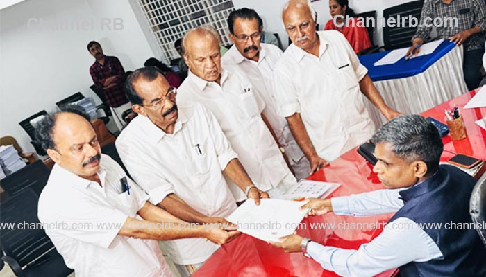 Read more about the article ലോക്‌സഭ തിരഞ്ഞെടുപ്പ്; സ്ഥാനാര്‍ത്ഥികളുടെ നാമനിര്‍ദ്ദേശ പത്രികാ സമര്‍പ്പണം തുടരുന്നു, പത്രിക സമർപ്പിക്കുന്നതിന് സ്വതന്ത്രവും നീതിയുക്തവും നിഷ്‌പക്ഷവുമായ നടപടികളാണ്: വരണാധികാരി കെ.ഇമ്പശേഖര്‍