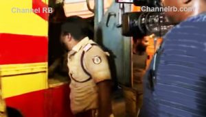 Read more about the article മേയര്‍- ഡ്രൈവര്‍ തര്‍ക്കം; ബസിലെ വീഡിയോ റെക്കോര്‍ഡറില്‍ മെമ്മറി കാര്‍ഡ് ഇല്ലെന്ന് പൊലീസ്, മേയര്‍ക്ക് എതിരെ നിയമ പോരാട്ടം തുടരും എന്നാണ് ഡ്രൈവർ യദു