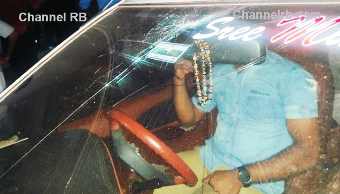 You are currently viewing പ്രതിയെ പിടികൂടാൻ എത്തിയ പൊലീസിന് നേരെ നാട്ടുകാരുടെ ആക്രമണം; കാർ മോഷണ കേസ് പ്രതി രക്ഷപ്പെട്ടു; നൂറോളം പേർക്കെതിരെ കേസ്