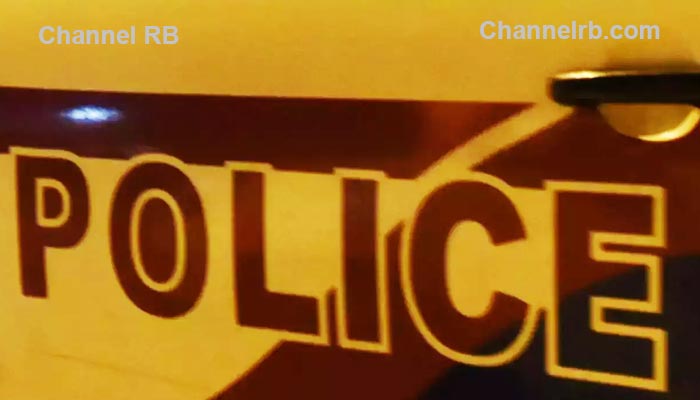 You are currently viewing ഉറങ്ങിക്കിടന്ന എട്ട് വയസുകാരിയെ പുലര്‍ച്ചെ തട്ടിക്കൊണ്ട് പോയി; ആഭരണങ്ങൾ മോഷ്ടിച്ച് പെരുവഴിയിൽ ഉപേക്ഷിച്ചു