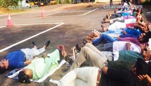 Read more about the article ഡ്രൈവിംഗ് ടെസ്റ്റുകൾ തലസ്ഥാനത്ത് ചൊവാഴ്‌ചയും മുടങ്ങി; ഡ്രൈവിംഗ് സ്‌കൂൾ അസോസിയേഷൻ്റെ ടെസ്റ്റ് ബഹിഷ്‌കരണം അഞ്ചാം ദിവസത്തിലേക്ക്