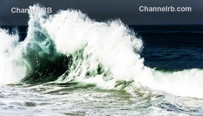 You are currently viewing കള്ളക്കടല്‍ പ്രതിഭാസം; ഉയര്‍ന്ന തിരമാലകൾക്ക് സാധ്യത, കേരള തീരത്ത് റെഡ് അലര്‍ട്ട്, വൻ ജാഗ്രത