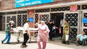 Read more about the article ഡല്‍ഹി ചൂടിൽ കത്തുമ്പോൾ ഭീതിയിലായി ജനങ്ങൾ; ഹീറ്റ്‌ സ്ട്രോക്ക് കേസുകളുടെ വർദ്ധനവ് കുത്തനെ, 50 മൃതദേഹങ്ങൾ കണ്ടെടുത്തത് 48 മണിക്കൂറിൽ, നിരവധിപേർ ചികിത്സയിൽ