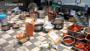 Read more about the article കാഞ്ഞങ്ങാട്ട് ഹോട്ടലുകളിൽ വ്യാപക റെയ്‌ഡ്‌; നിരോധിച്ച പ്ലാസ്റ്റിക് ഉത്പന്നങ്ങളും പിടിച്ചെടുത്തു, ആരോഗ്യ വിഭാഗം നോട്ടീസ് നൽകി