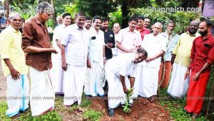 Read more about the article ജില്ലാതല പരിസ്ഥിതി ദിനാചരണം; കർഷക സംഘം അതിയാമ്പൂരിൽ വൃക്ഷത്തൈ നട്ടു പിടിപ്പിച്ചു