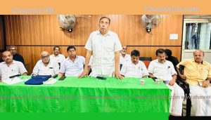 Read more about the article കുടുംബശ്രീ കുടിവെള്ള സ്ഥാപനത്തെ തകർക്കരുത്; 13ന് ഫുഡ് സേഫ്റ്റി ഓഫീസിലേക്ക് എസ്.ടി.യു മാർച്ച്