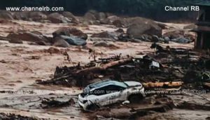 Read more about the article വയനാട് ഉരുള്‍പൊട്ടല്‍; ദുരന്തത്തിൽ വിറങ്ങലിച്ച് നാട്