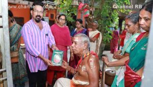 Read more about the article ഹോസ്ദുർഗ് രാജേശ്വരി മഠത്തിൽ മഹാപൂജയും നൃത്ത അരങ്ങേറ്റവും നാലപ്പാടം പത്മനാഭൻ്റെ കാവ്യ പ്രകാശം എന്ന കവിത പുസ്തകത്തിൻ്റെ പൂജയും നടന്നു