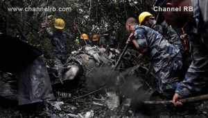 Read more about the article ഹെലികോപ്റ്റർ തകർന്ന് വീണ് അഞ്ച് മരണം; മരിച്ചവരിൽ ഒരാൾ പൈലറ്റും മറ്റു നാലുപേർ യാത്രക്കാരും