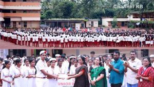 Read more about the article വെള്ളിക്കോത്ത് സ്കൂളിൽ ഹിരോഷിമ നാഗസാക്കി ദിനാചരണവും വയനാടിനായ് സ്നേഹ ദീപ പ്രകാശനവും നടന്നു