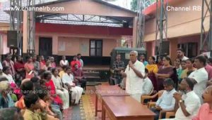 Read more about the article ചുള്ളിക്കര ജി.എല്‍.പി സ്‌കൂളിലെ ദുരിതാശ്വാസ ക്യാമ്പ് എം.എല്‍.എയും ജില്ലാ കളക്ടറും സന്ദര്‍ശിച്ചു