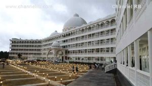 Read more about the article കാസർകോട്ടെ കുണിയയിൽ ഒരുങ്ങുന്നത് ഇന്റർനാഷണൽ യൂണിവേഴ്‌സിറ്റി; കെട്ടിടവും മറ്റു സൗകര്യങ്ങളും മികവുറ്റത്; ആർട്സ് ആൻഡ് സയൻസ് കോളേജ് പ്രവർത്തിച്ചുവരുന്നു; ഐ.​എ.​എ​സ് അ​ക്കാ​ദ​മി​യി​ല്‍ താ​മസവും ഭക്ഷണവും അടക്കം എല്ലാ സൗജന്യം; കൂടുതൽ അറിയാം..