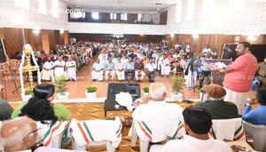 Read more about the article അനധികൃത വയൽനികത്തൽ തടയാൻ ജില്ലാ കളക്ടർമാർക്ക് രണ്ട് കോടി രൂപ റിവോൾവിങ് ഫണ്ട് അനുവദിക്കും; മന്ത്രി കെ രാജൻ