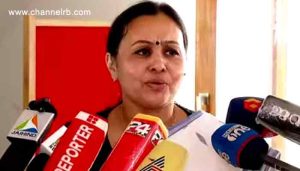 Read more about the article എ.ഡി.എം നവീൻ ബാബുവിൻ്റെ മരണം; പരാതിക്കാരൻ്റെ ജോലി പോയി; കൈവിട്ട് സർക്കാർ; നടപടി എടുത്ത് ആരോഗ്യവകുപ്പ്; മന്ത്രി പറഞ്ഞത്..