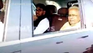 Read more about the article മുസ്ലിംലീ​ഗ് എം.പിമാരെ യു.പി പോലീസ് തടഞ്ഞു; ഗാസിയാബാദ് എത്തിയപ്പോഴാണ് 5 എം.പിമാർ സഞ്ചരിച്ച2 വാഹനങ്ങൾ തടഞ്ഞത്; സംഭവം ഇങ്ങനെ..