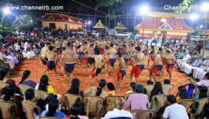 Read more about the article മാണിക്കോത്ത് മാണിക്യമംഗലം പുന്നക്കാൽ ഭഗവതി ക്ഷേത്രം പാട്ട് മഹോത്സവം; മനം കവർന്ന് പൂരക്കളി പ്രദർശനം