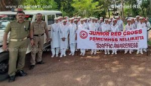 Read more about the article പാഠ പുസ്തകം മാത്രമല്ല പാഠമാക്കാം നമുക്ക് നിയമവും; പി.ബി.എം സ്കൂൾ ട്രാഫിക് നിയമ ബോധവൽകരണം നടത്തി