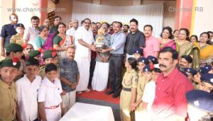 Read more about the article സംസ്ഥാന സ്കൂൾ കലോത്സവത്തിൻ്റെ സ്വർണക്കപ്പ്; കാഞ്ഞങ്ങാട്ടുനിന്നും പ്രയാണം തുടങ്ങി