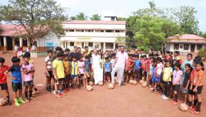 Read more about the article ഫുട്ബോൾ സമ്മർ കോച്ചിംഗ് ക്യാമ്പ് സംഘടിപ്പിച്ചു; ആദ്യ ദിനം 96 കുട്ടികൾ ക്യാമ്പിൽ പങ്കെടുത്തു