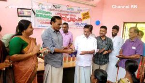 Read more about the article എല്ലാ വാർഡുകളിലും 100% യൂസഫീ പിരിവ്; 17 വാർഡുകളിലായി 34 ഹരിത കർമ്മ സേന അംഗങ്ങൾ; പുല്ലൂർ പെരിയ ഗ്രാമപഞ്ചായത്ത് ഇനിമുതൽ മാലിന്യമുക്തം; സംഭവം ഇങ്ങനെ..