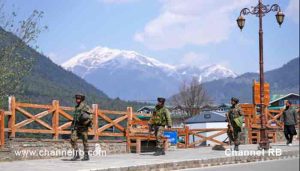 Read more about the article പാക് പൗരന്മാരായ മൂന്ന് ലഷ്‌കറെ ത്വയിബ ഭീകരരാണ് ആക്രമണം നടത്തിയത്; അടുത്തുള്ള ഒരു കുടിലിലാണ് മൂന്നുപേരും കഴിഞ്ഞത്; കൂടുതൽ വിവരങ്ങൾ ലഭിച്ചതായി എന്‍.ഐ.എ; രണ്ടുപേരെ അറസ്റ്റ് ചെയ്തു