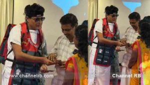 Read more about the article ബോചെ സ്‌ക്രാച് & വിന്‍ വിജയികള്‍ക്കുള്ള ക്യാഷ് പ്രൈസുകൾ വിതരണം ചെയ്തു