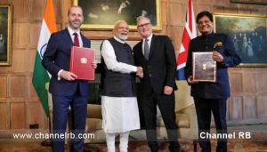 Read more about the article വൻ കുതിപ്പിനൊരുങ്ങി ഇന്ത്യയും- യു.കെയും; സ്വതന്ത്ര വ്യാപാര കരാറിന് അംഗീകാരം; ഇരു പ്രധാനമന്ത്രിമാർ കരാറിൽ ഒപ്പുവെച്ചു; കയറ്റുമതി തീരുവ ഒഴിവാക്കുന്നു; നേട്ടങ്ങൾ അറിയാം..