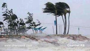 Read more about the article കേരളത്തിൽ ഒറ്റപ്പെട്ടയിടങ്ങളിൽ മണിക്കൂറിൽ 40 മുതൽ 50 കിലോമീറ്റർ വേഗതയിൽ ശക്തമായ കാറ്റിനും മഴക്കും സാധ്യത; രണ്ട് ജില്ലകളിൽ യെല്ലോ അലേർട്ട്