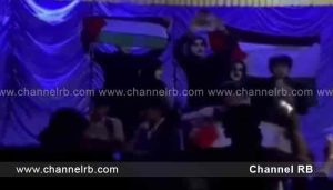 Read more about the article പലസ്തീന്‍ പതാക കാണിക്കുന്നതും പ്ലാക്കാട് ഉയർത്തുന്ന രംഗവും അദ്ധ്യാപകൻ തടസ്സപെടുത്തി; കലോത്സവം മുടങ്ങി, വ്യാപക പ്രതിഷേധം; റിപ്പോർട്ട് തേടി ജില്ലാ കളക്ടർ; ഇടപെട്ട് വിദ്യാഭ്യാസ മന്ത്രി; കൂടുതൽ അറിയാം..