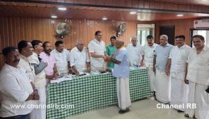 Read more about the article തെരഞ്ഞെടുപ്പിന് ശേഷമുള്ള ആദ്യ ജില്ലാ നേതൃയോഗം ചേർന്ന് മുസ്ലിം ലീഗ്; ചരിത്രത്തിലെ ഏറ്റവും വലിയ വിജയം സമ്മാനിച്ച വോട്ടർമാരെ അഭിനന്ദിച്ചു; ലീഗ് ജനപ്രതിനിധികളുടെ എണ്ണം 200 ൽ നിന്നും 263 ആയി വർധിപ്പിച്ചു; കൂടുതൽ അറിയാം..