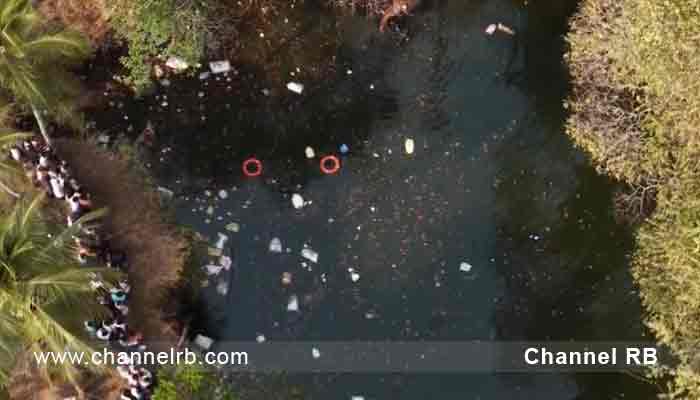 You are currently viewing വലിയ വെള്ളക്കെട്ടുള്ള ക്വാറിയിലെക്ക് ലോറി മറിഞ്ഞുവീണ് വൻ അപകടം; 70 അടി താഴ്ച്ചയിൽ അകപ്പെട്ട് ഒരാൾ; രക്ഷാ പ്രവർത്തനം തുടരുന്നു; കൂടുതൽ അറിയാം..