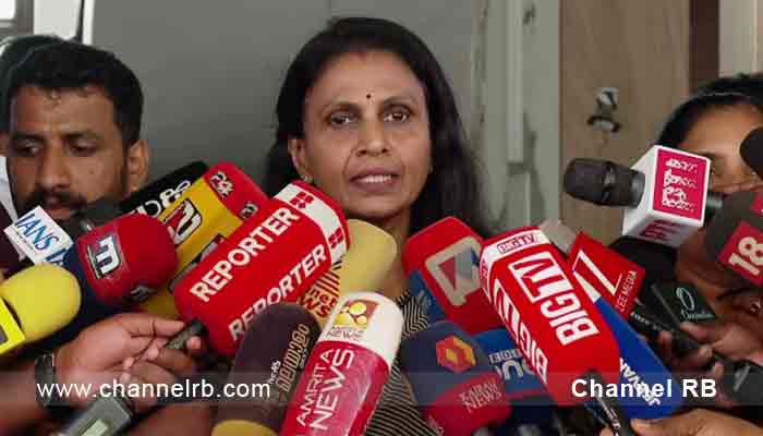 You are currently viewing യൂട്യൂബ് ചാനൽ വിനയായി; മുൻ ഡി.ജി.പിയും നഗരസഭ കൗണ്‍സിലറും ബി.ജെ.പി നേതാവുമായ ആർ ശ്രീലേകക്കെതിരെ പോക്‌സോ കേസ്; കൂടുതൽ അറിയാം..