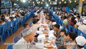 Read more about the article കർഷകശ്രീ മിൽക്ക് ഒരുക്കിയ സമൂഹ നോമ്പ് തുറ ജനപങ്കാളിത്തംകൊണ്ട് ശ്രദ്ധേയമായി; എം.എൽ.എമാരും മത-രാഷ്ട്രീയ നേതാക്കളും അടക്കം ആയിരങ്ങൾ; കൂടുതൽ അറിയാം..