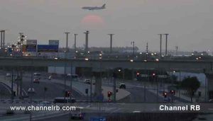 Read more about the article ഗൾഫ് രാജ്യങ്ങളിൽ യുദ്ധ ഭീതി തുടരുന്നുണ്ടെങ്കിലും മലയാളികൾ അടക്കമുള്ള പ്രവാസികൾക്ക് വലിയ ബുദ്ധിമുട്ടുകളില്ല; ഇറാൻ ആക്രമിക്കുന്നത് അമേരിക്കൻ സൈനിക കേന്ദ്രങ്ങളെ മാത്രം.? ജഗ്രതയോടെ ഭരണകൂടം; കൂടുതൽ അറിയാം..