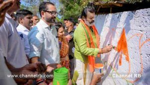 Read more about the article കെ സുരേന്ദ്രന് വേണ്ടി കുമ്പളയിൽ ചുമരെഴുതി കേന്ദ്ര മന്ത്രി സുരേഷ്ഗോപി; മഞ്ചേശ്വരത്ത് പ്രചരണം ശക്തമാക്കി ബി.ജെ.പി; കൂടുതൽ അറിയാം..